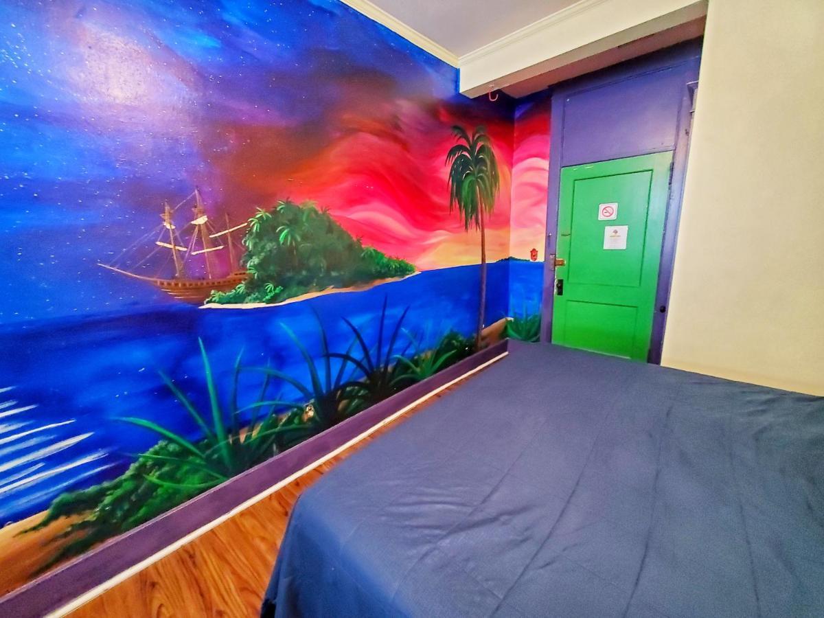 The Pirate Haus Inn Сент-Огастин Экстерьер фото