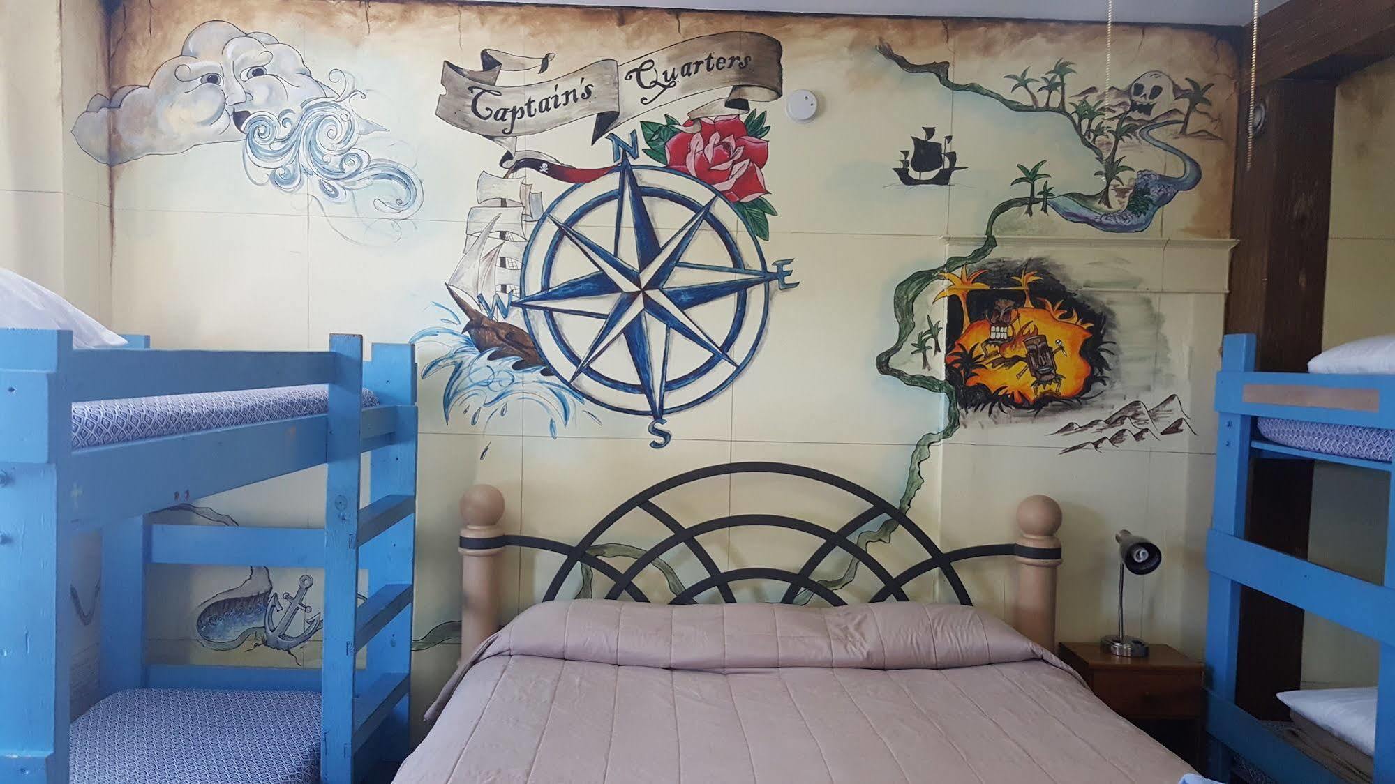 The Pirate Haus Inn Сент-Огастин Экстерьер фото